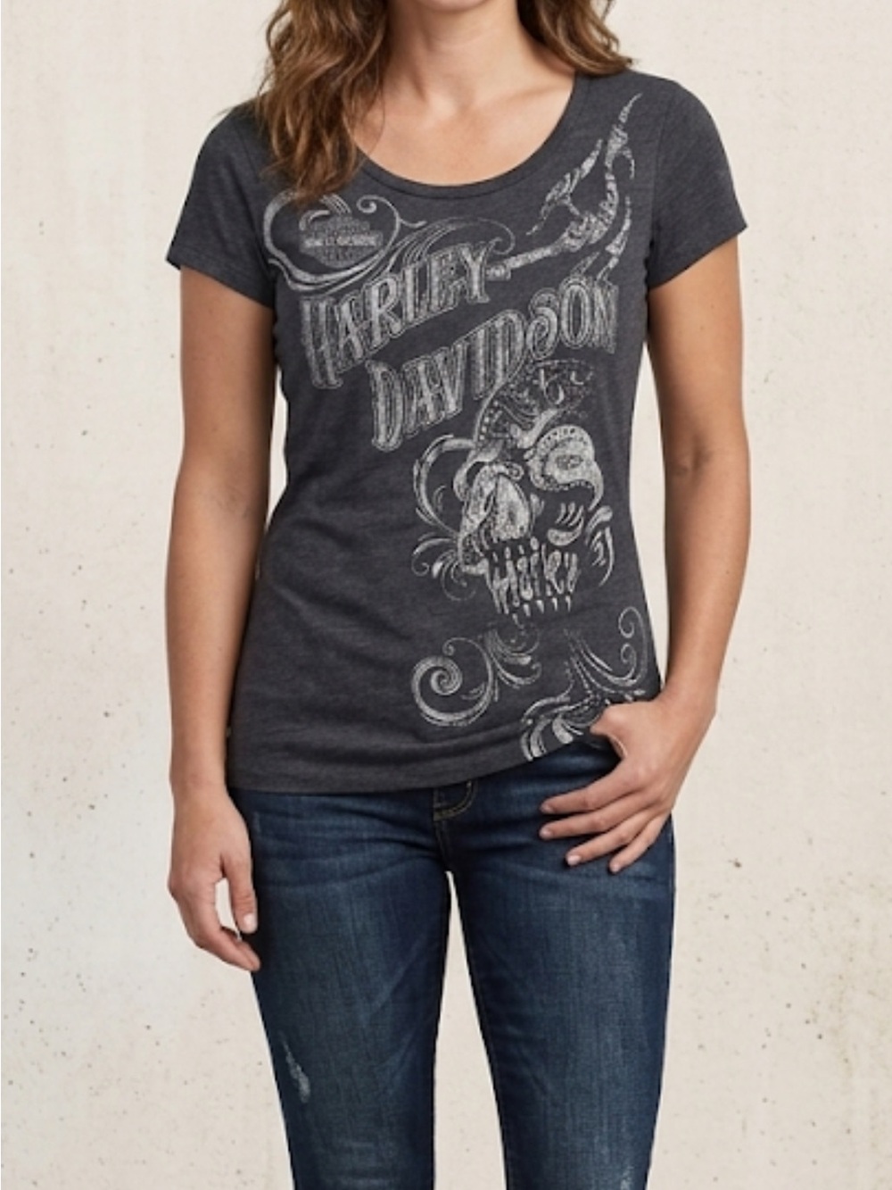 Vintage Harley-Davidson Embellished Skull Graphic T-Shirt- Cutout Back Detail - Picture 1 of 10